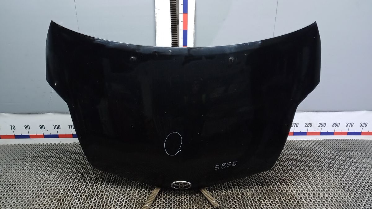 Капот к Toyota Prius 2006