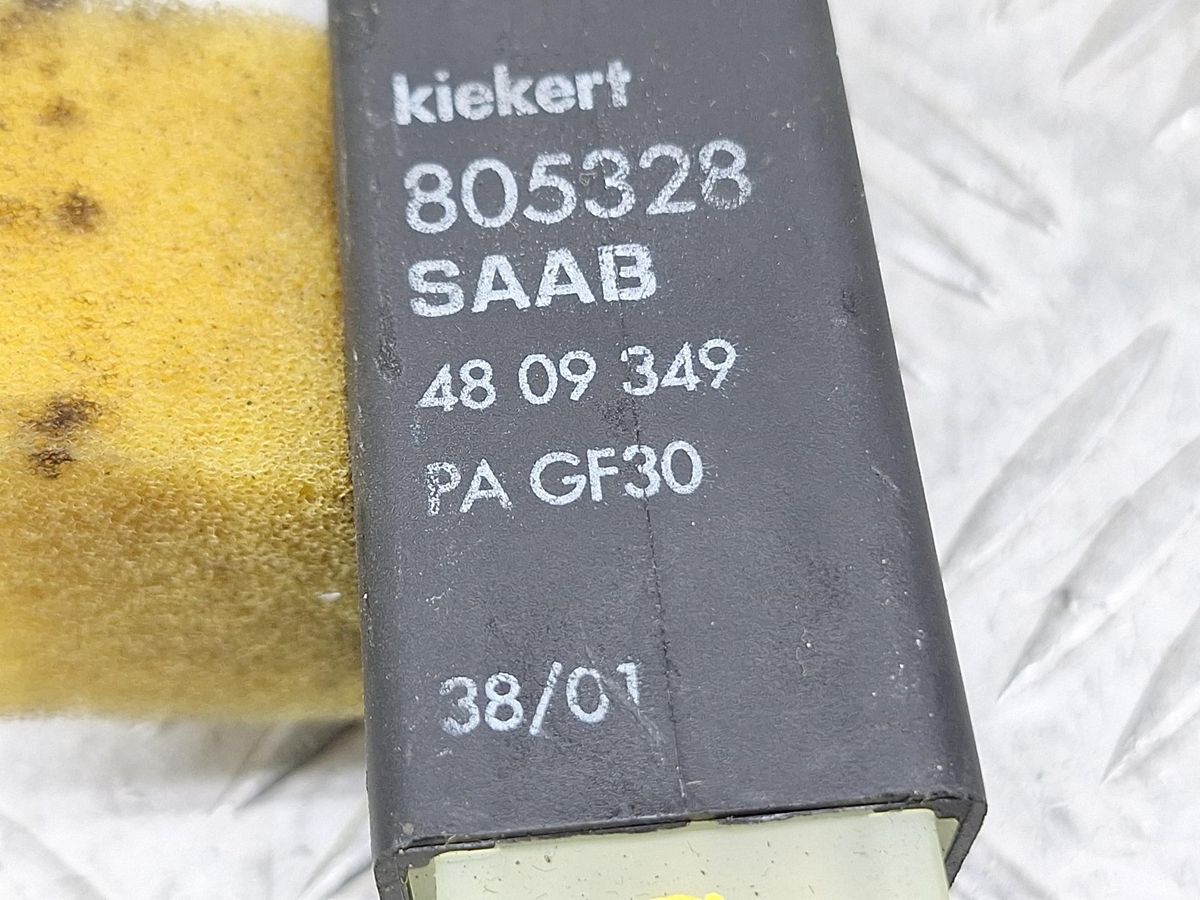 Активатор (привод) замка двери к Saab 9-3 2001
