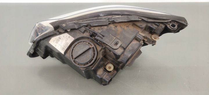 Фара правая к BMW Z4 2009