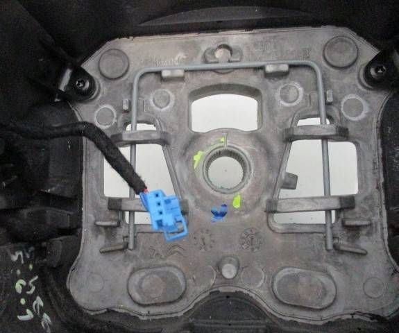 Руль к DS 4 2015