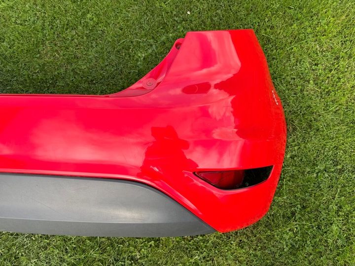 Бампер задний к Ford Fiesta 2017