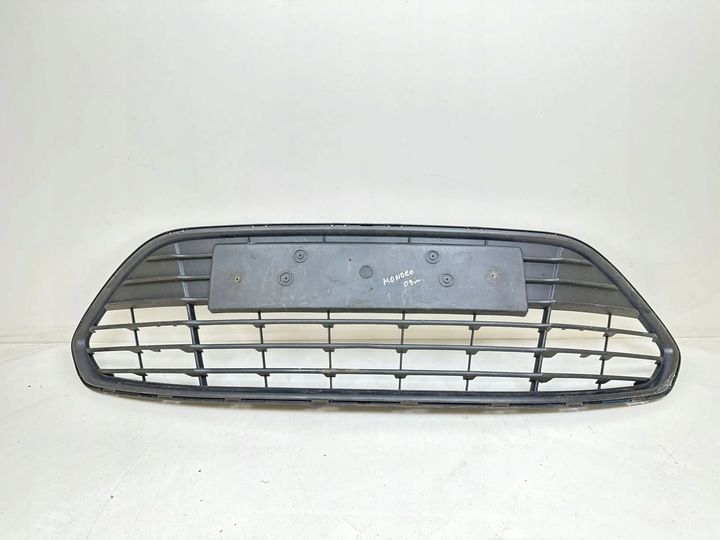 Решетка радиатора к Ford Mondeo 2007