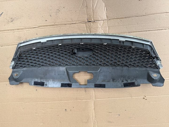 Решетка радиатора к Ford Mondeo 2003