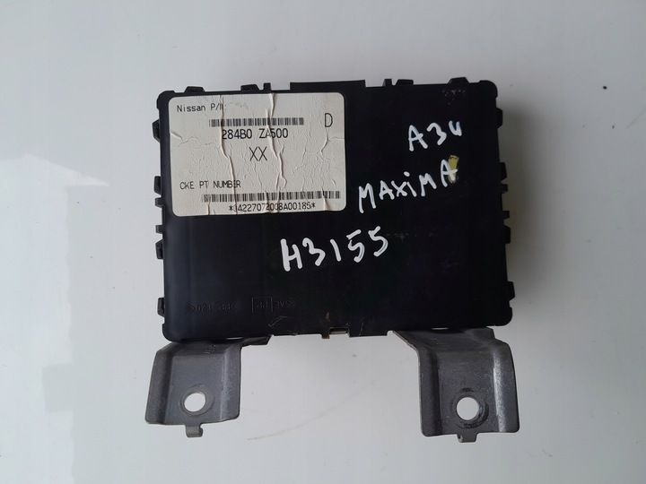 Блок предохранителей к Nissan Maxima 2004