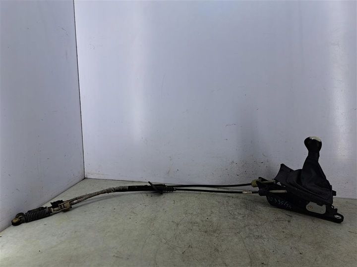 Кулиса к Mazda 2 2003