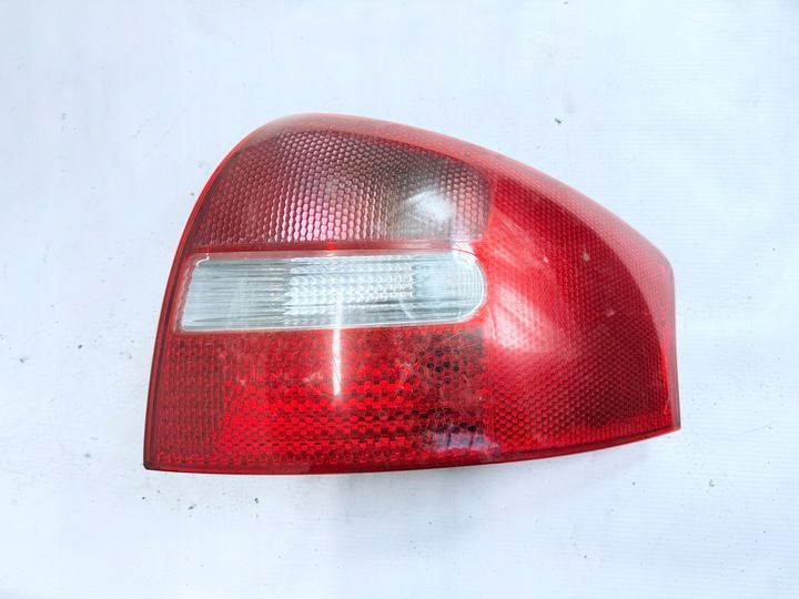 Фонарь задний левый к Audi S6 1999