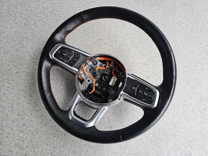Руль к Jeep Wrangler 2017