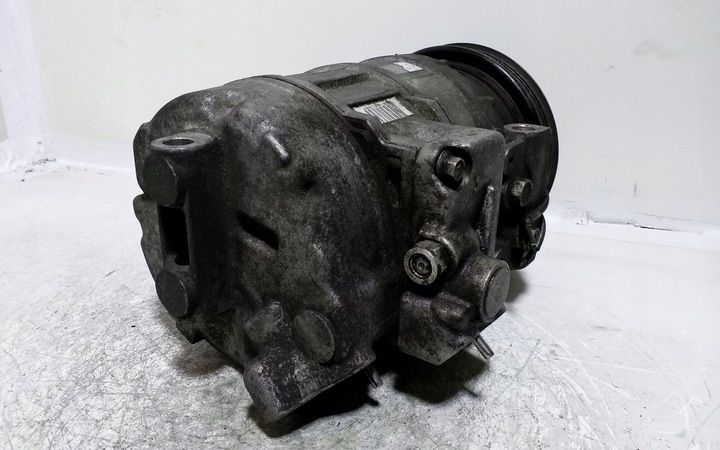 Компрессор кондиционера к Audi S4 1997