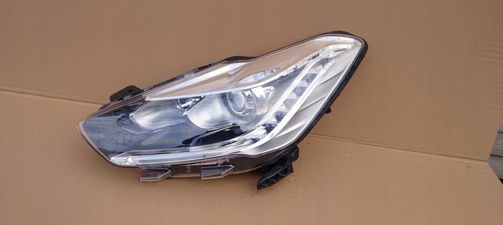 Фара левая к DS 5 2015