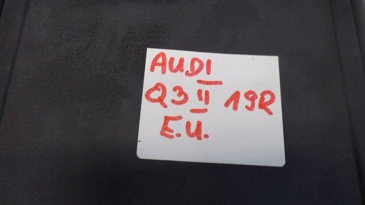 Подлокотник к Audi Q3 2018