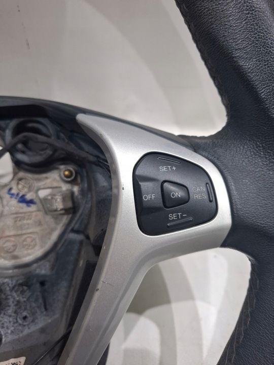 Руль к Ford Fiesta 2001