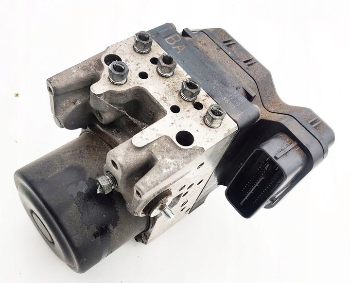 Блок ABS к Lexus IS 2005