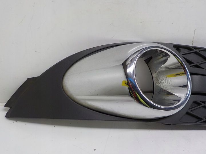 Решетка радиатора к Ford Focus 2005