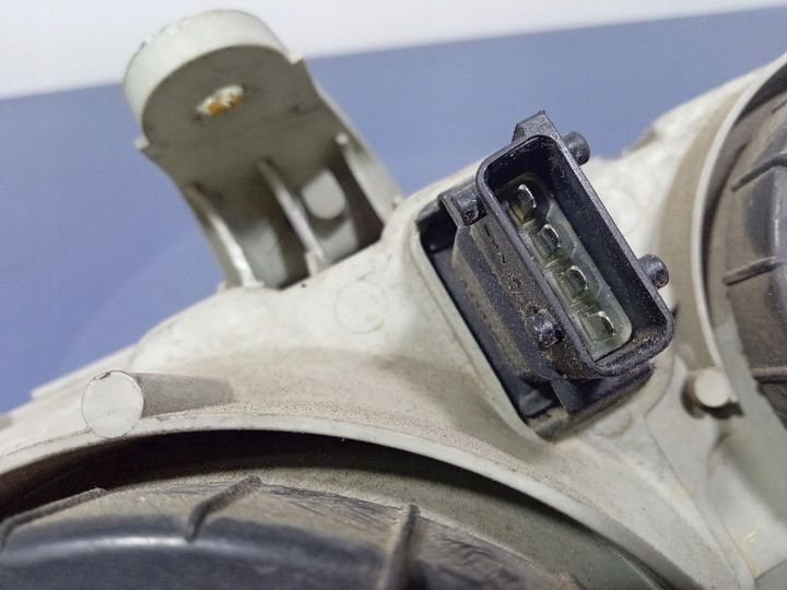 Фара левая к Saab 9-5 1997