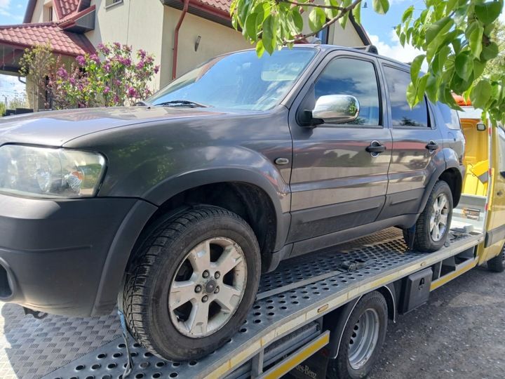 Крыло переднее левое к Ford Maverick 2000