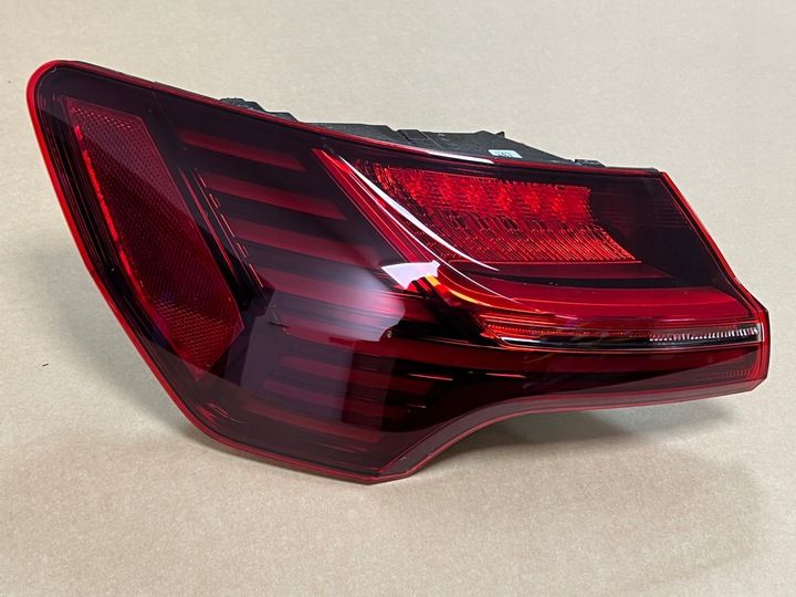 Фонарь задний левый к Audi Q8 2018