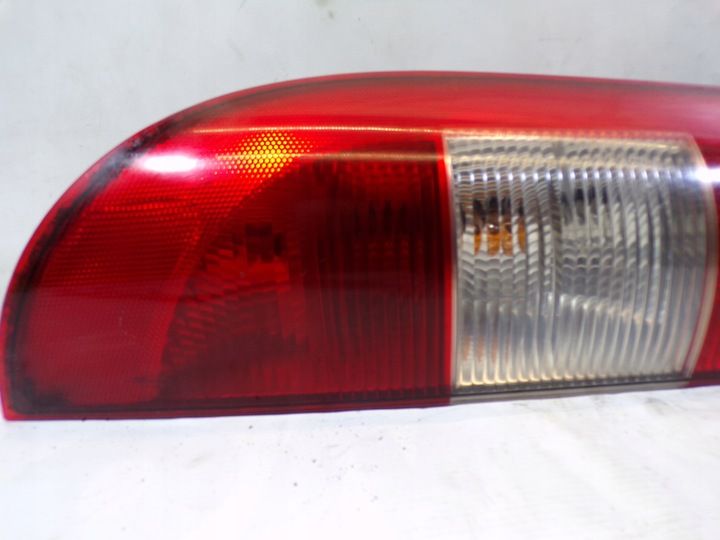 Фонарь задний левый к Mercedes-Benz Vaneo 2001