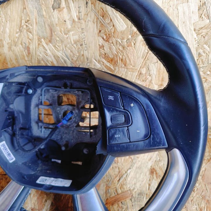 Руль к DS 5 2015