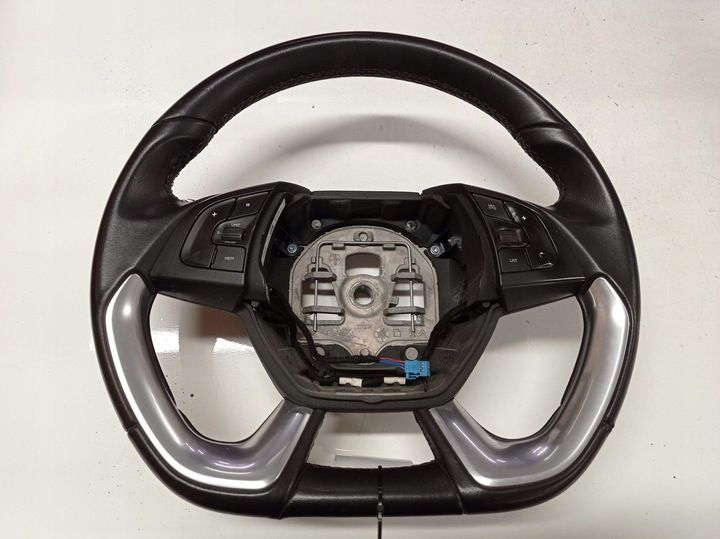 Руль к DS 5 2015