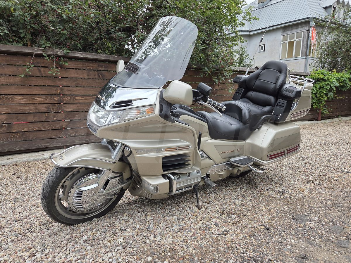 Honda GL 1500, 1998