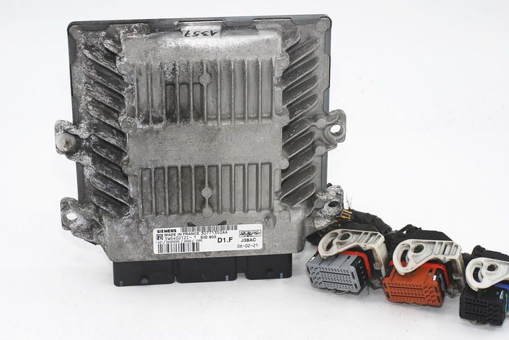 Блок управления двигателем к Volvo C30 2006