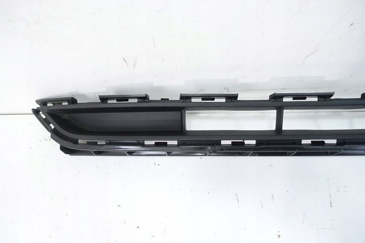 Решетка радиатора к Polestar 2 2020