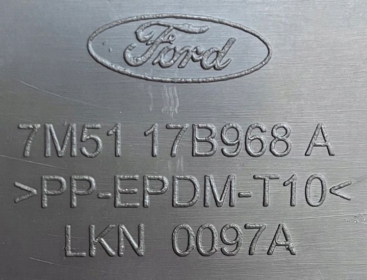 Решетка радиатора к Ford C-MAX 2007