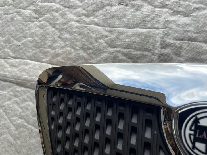 Решетка радиатора к Lancia Ypsilon 2003