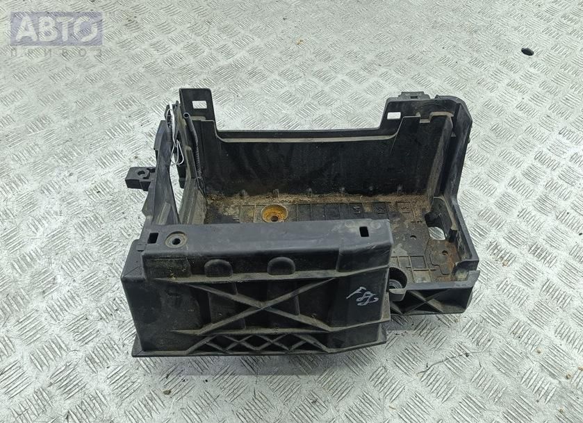 Кожух к Renault Laguna 2008