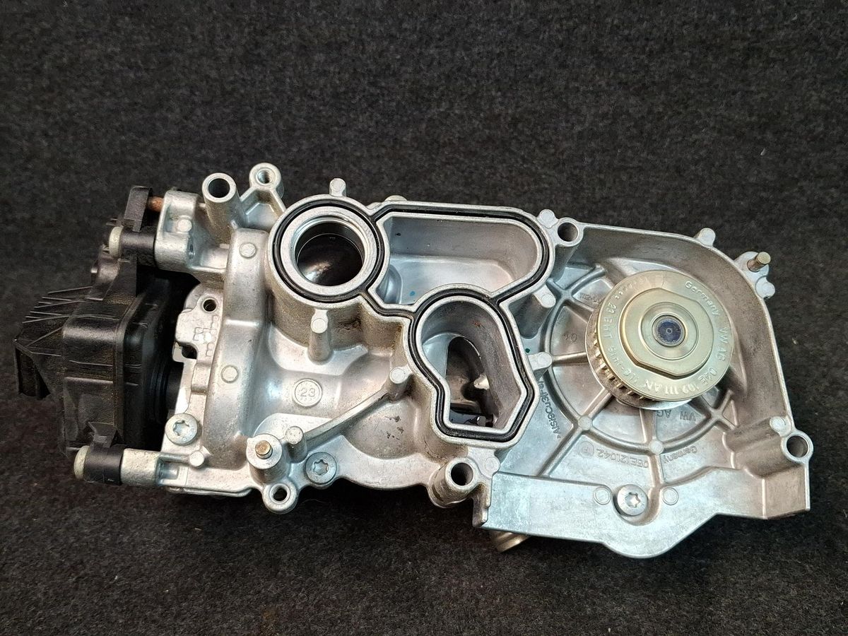 Помпа к Volkswagen Jetta 2024