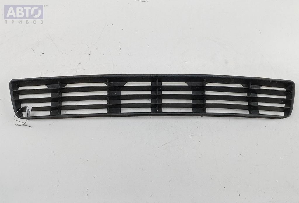 Решетка бампера к Audi A4 1996