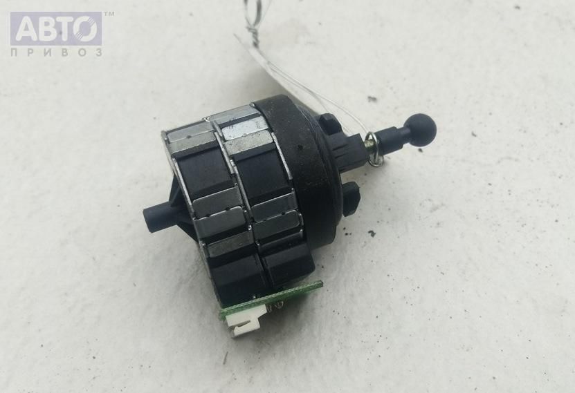 Корректор фар к Audi A4 2001
