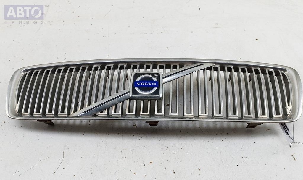 Решетка радиатора к Volvo V70 2001