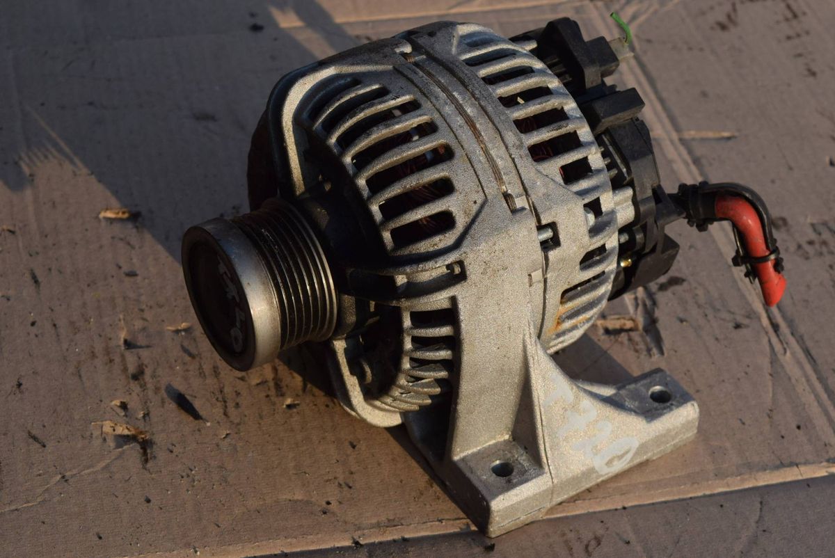 Генератор к Volvo S60 2006