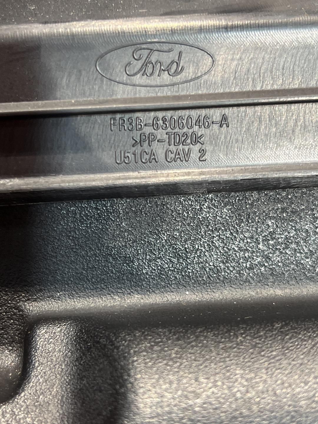 Бардачок к Ford Mustang 2019