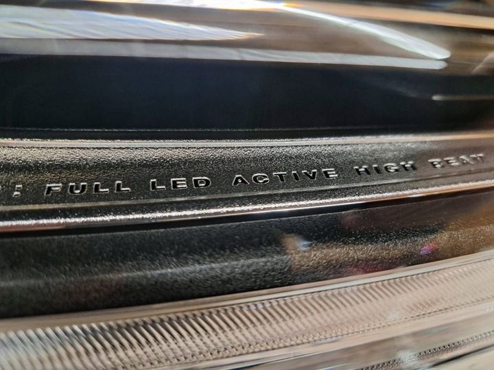 Фара правая к Volvo V60 2018