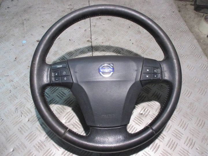 Руль к Volvo V50 2003