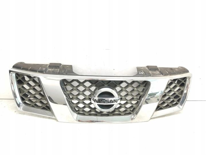 Решетка радиатора к Nissan Pathfinder 2004