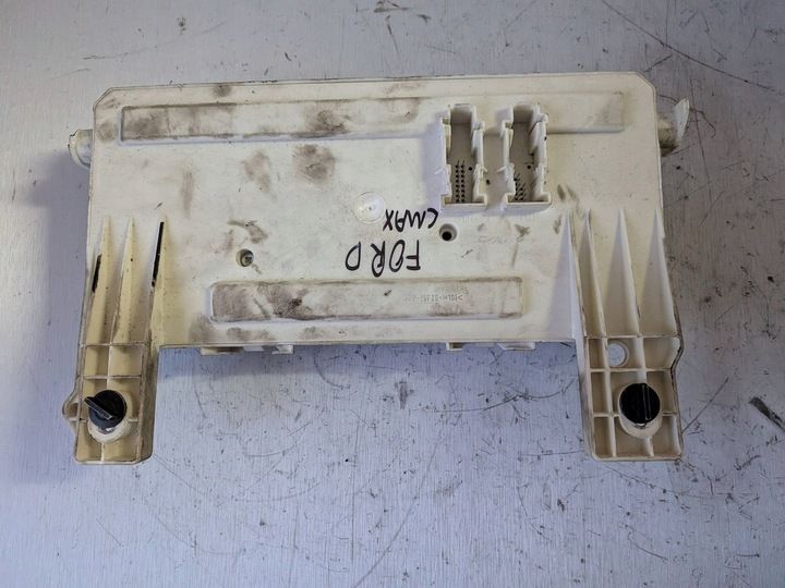 Блок предохранителей к Ford C-MAX 2003