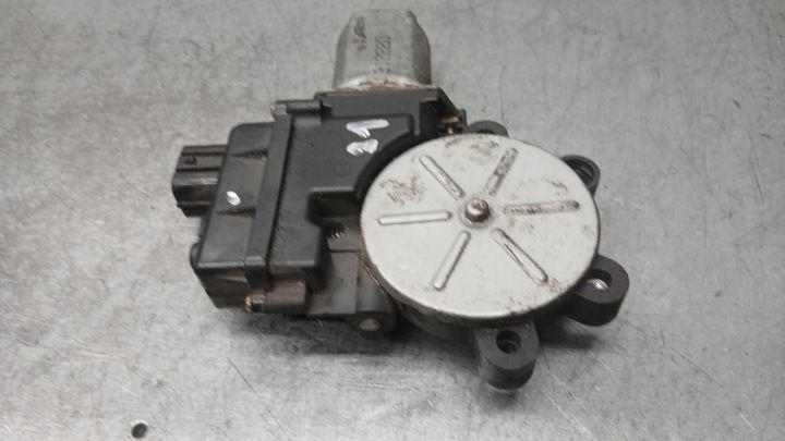 Моторчик стеклоподъемника к Mitsubishi i 2006