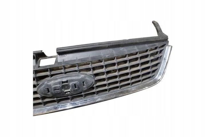 Решетка радиатора к Ford Mondeo 2015