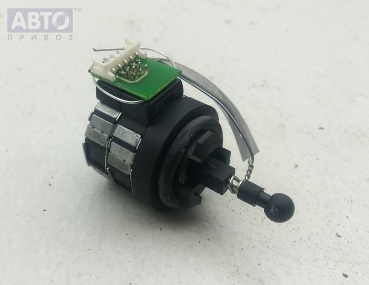 Корректор фар к Audi A4 2001