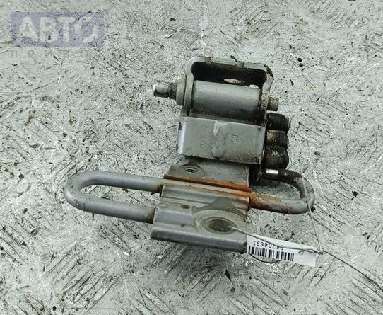 Петли к Audi A4 2005