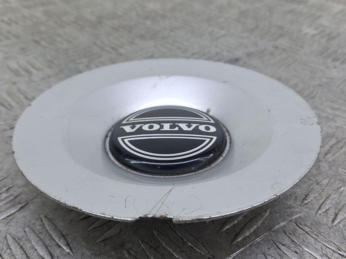 Колпачок литого диска к Volvo C70 2001