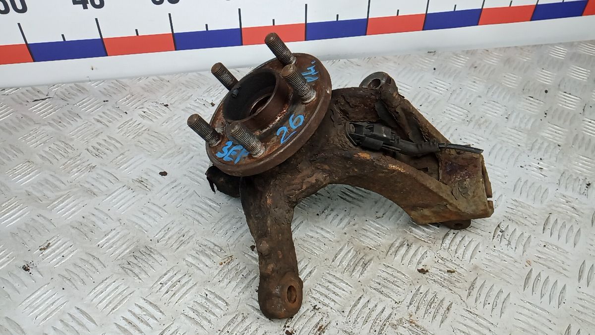 Кулак поворотный левый к Ford S-MAX 2006