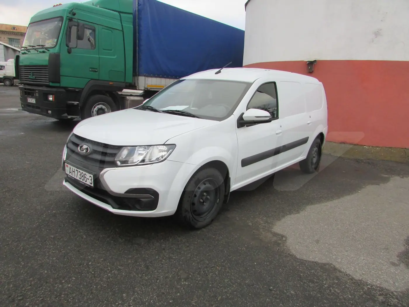 LADA (ВАЗ) Largus 2022