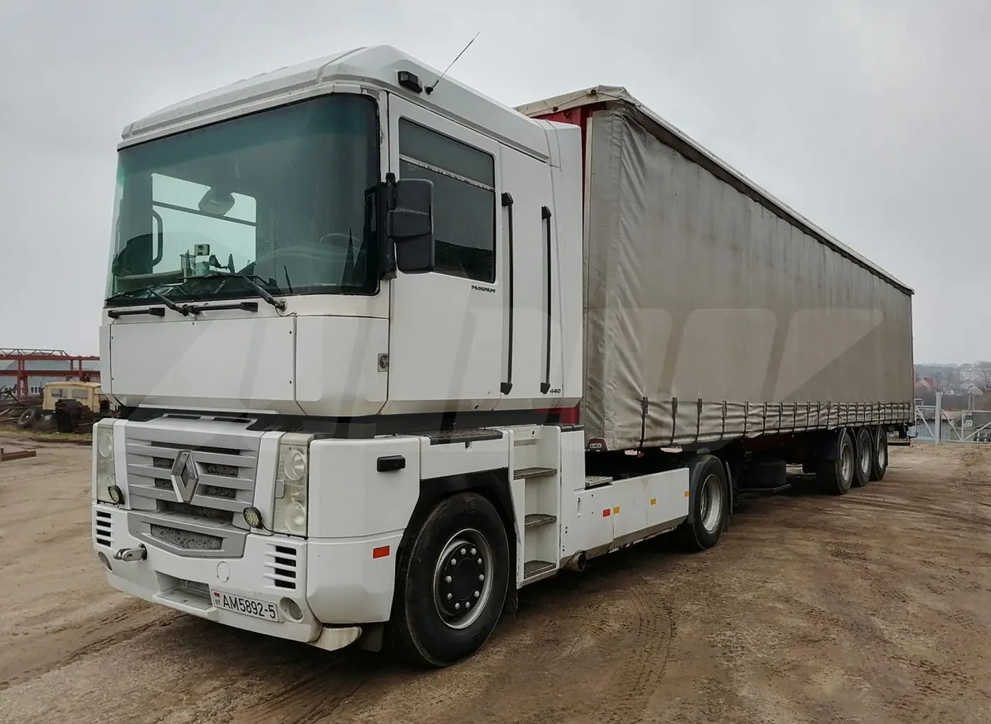 Renault Magnum 2003