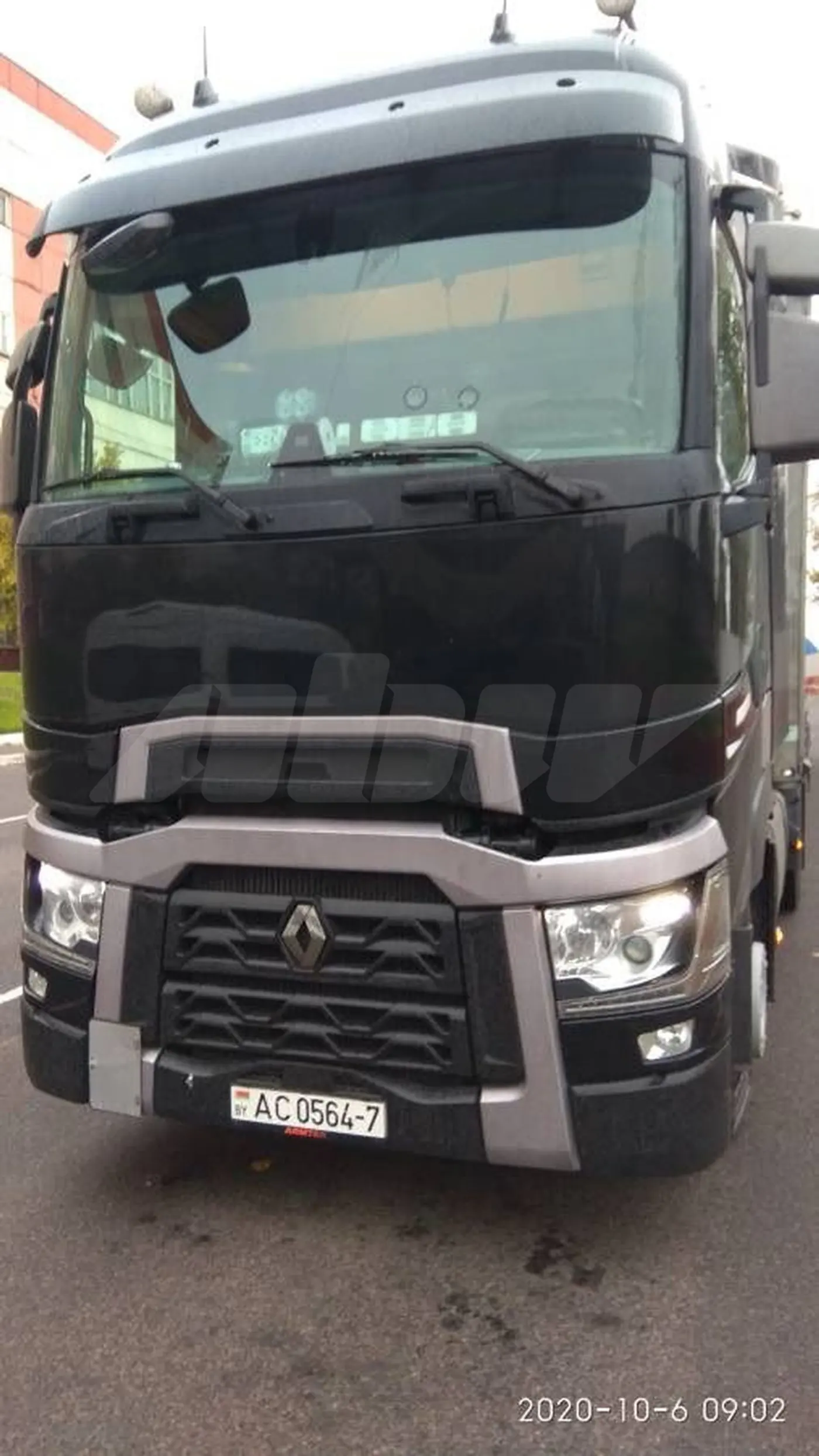 Renault T-Series 2018