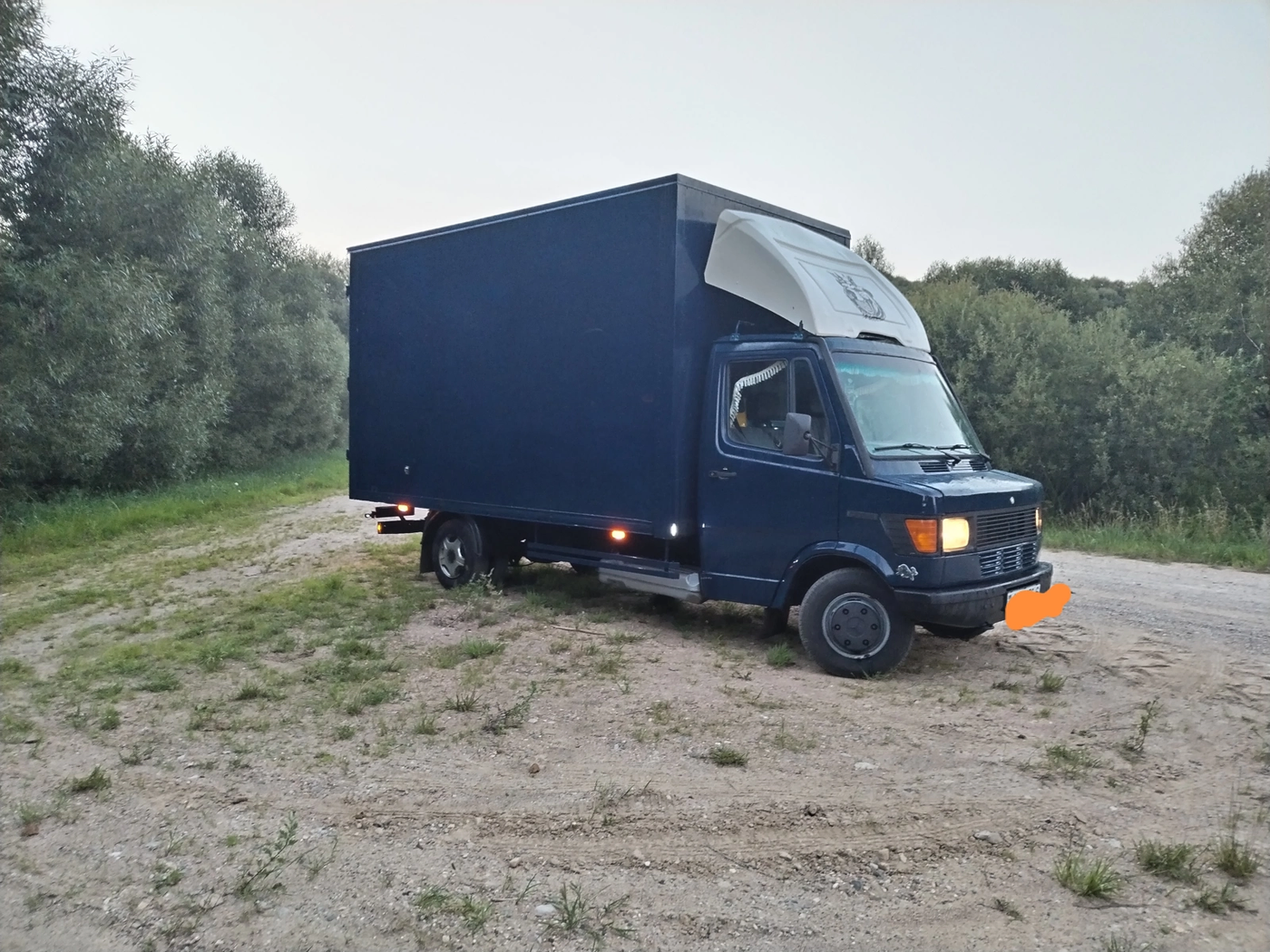 Mercedes-Benz 410D 1993