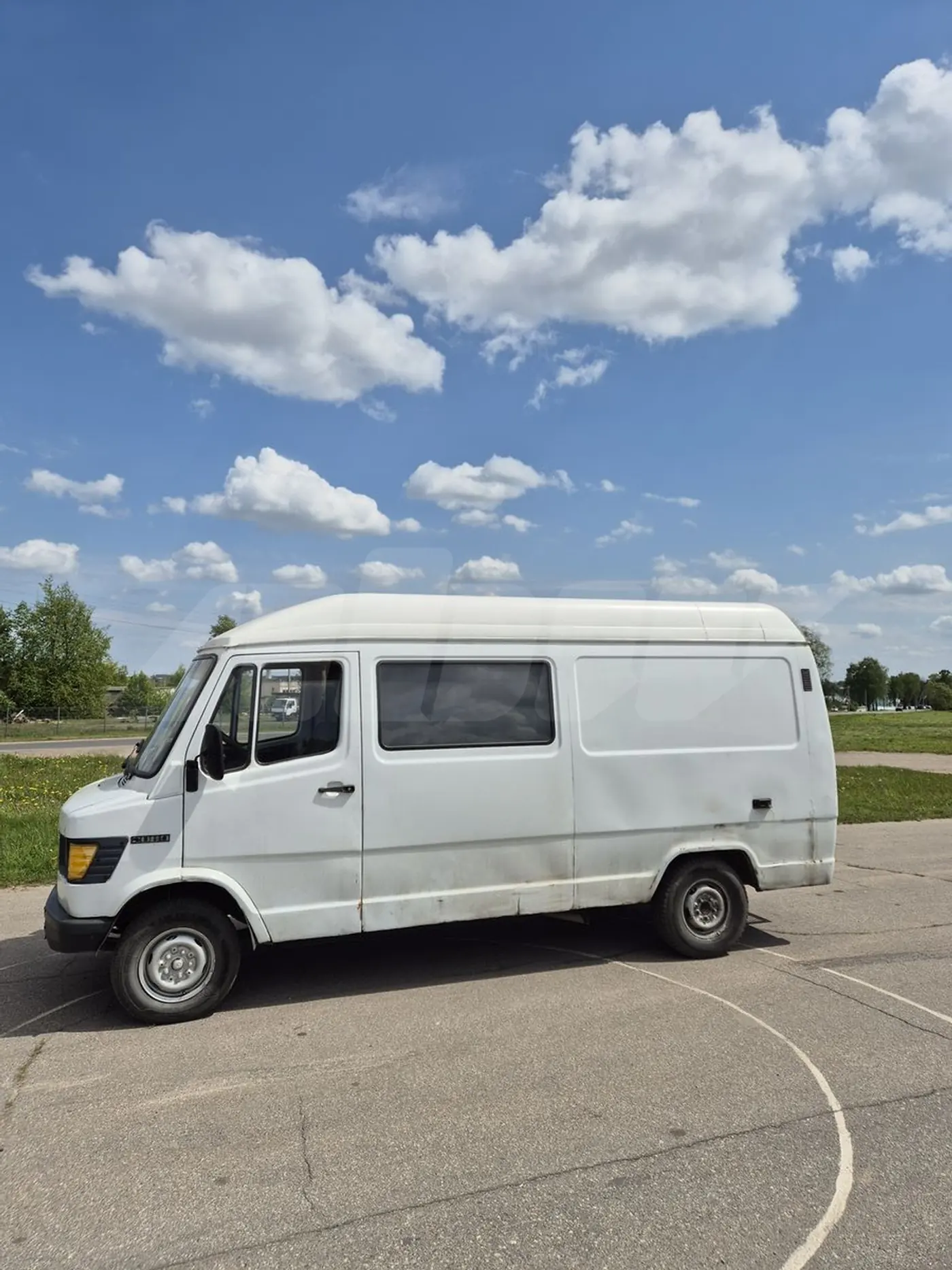 Mercedes-Benz Фургон (4х2) 1989